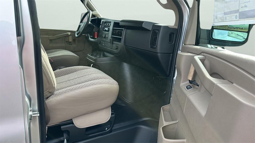 new 2025 GMC Savana 2500 car, priced at $44,780