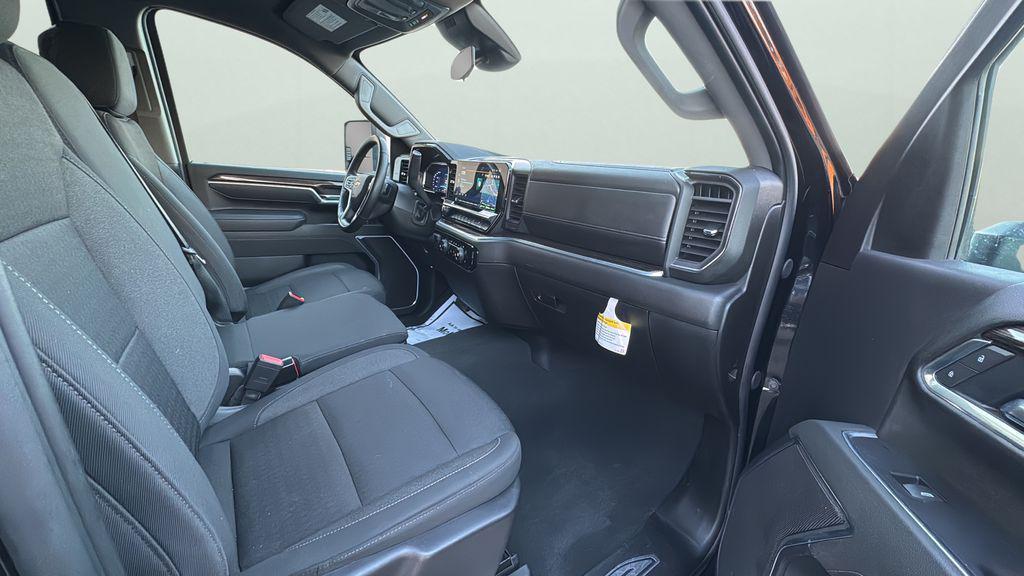 used 2025 Chevrolet Silverado 3500 car, priced at $57,869