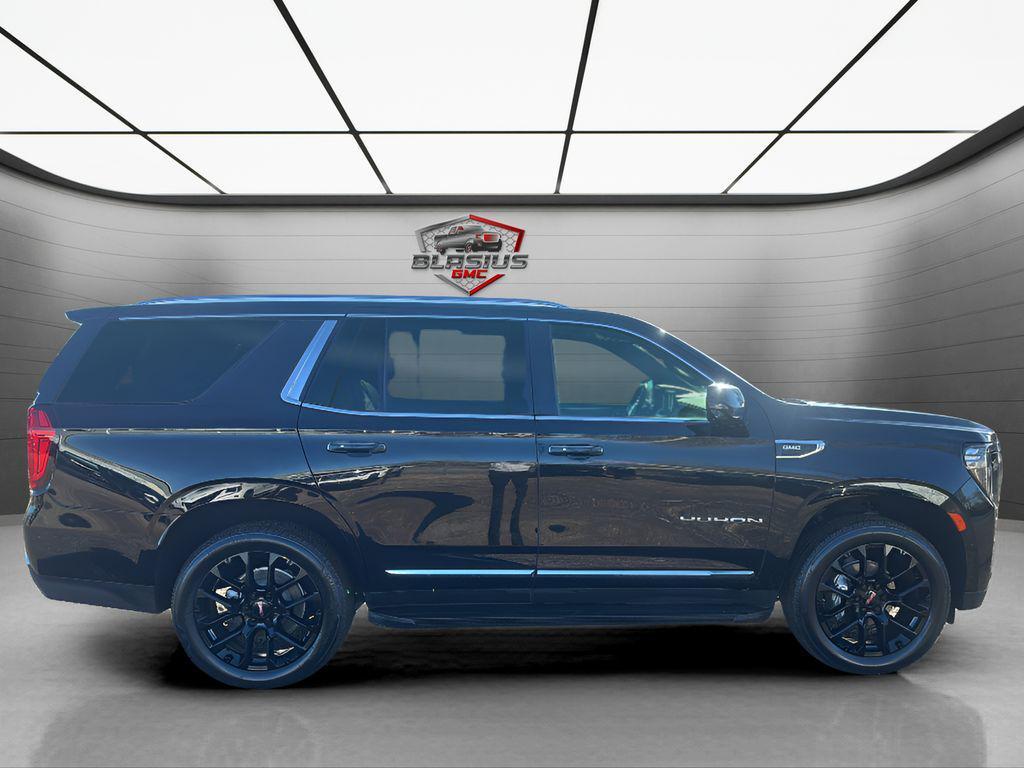 used 2023 GMC Yukon car, priced at $48,685