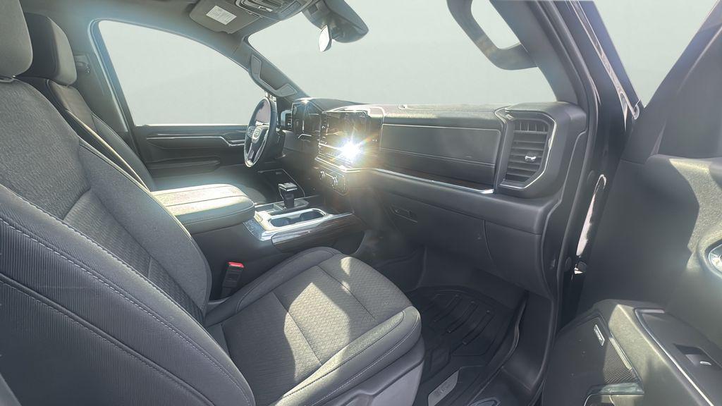 used 2024 GMC Sierra 1500 car, priced at $42,805