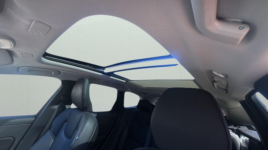 used 2024 Volvo XC60 car, priced at $31,954