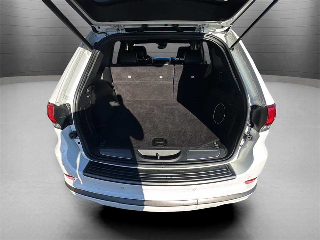 used 2021 Jeep Grand Cherokee car, priced at $27,975