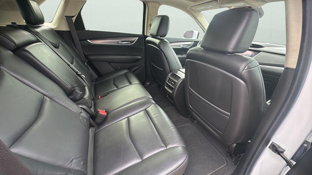 used 2017 Cadillac XT5 car, priced at $17,995