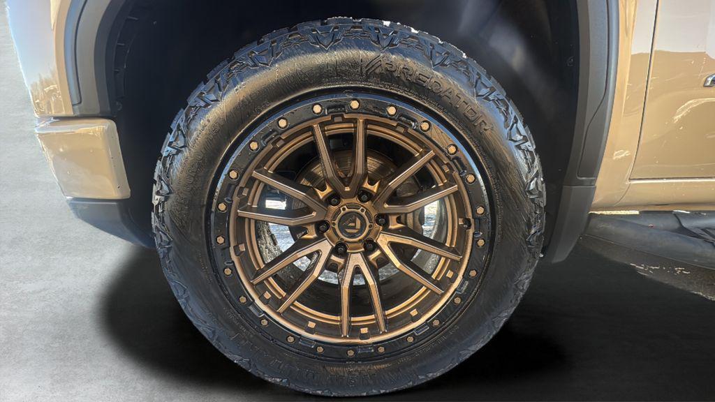 used 2023 GMC Sierra 1500 car, priced at $49,512