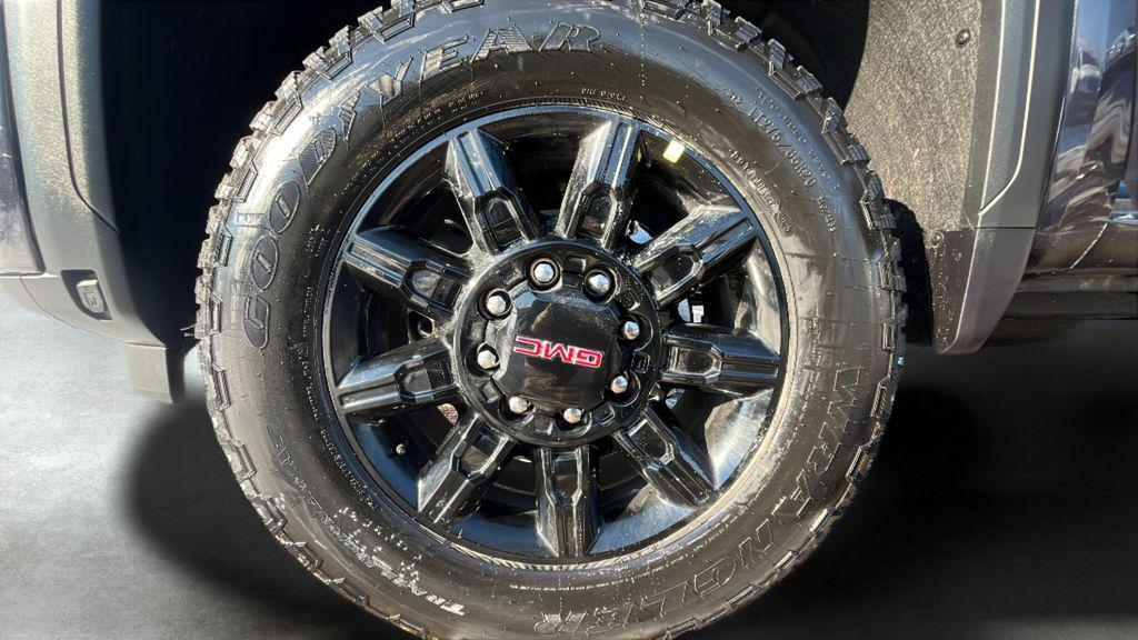 new 2026 GMC Sierra 2500 car, priced at $82,870