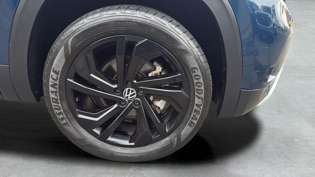 used 2022 Volkswagen Atlas car, priced at $30,311