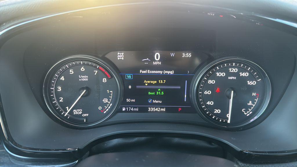 used 2022 Cadillac XT5 car, priced at $27,910