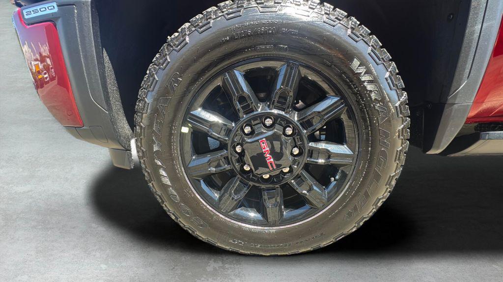 used 2025 GMC Sierra 2500 car, priced at $68,995