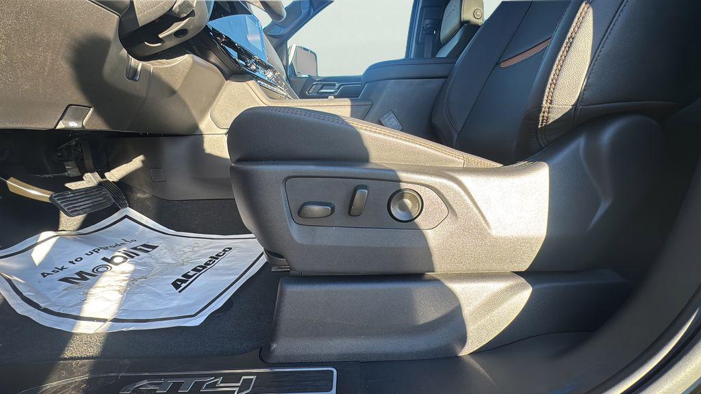 new 2026 GMC Sierra 2500 car, priced at $84,160