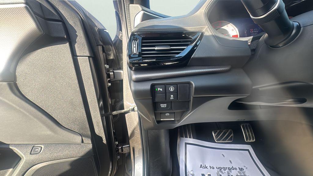 used 2024 Acura RDX car, priced at $37,949