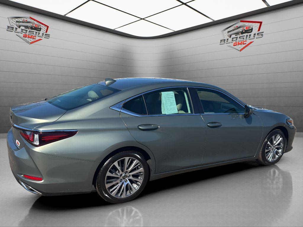 used 2020 Lexus ES 350 car, priced at $29,165