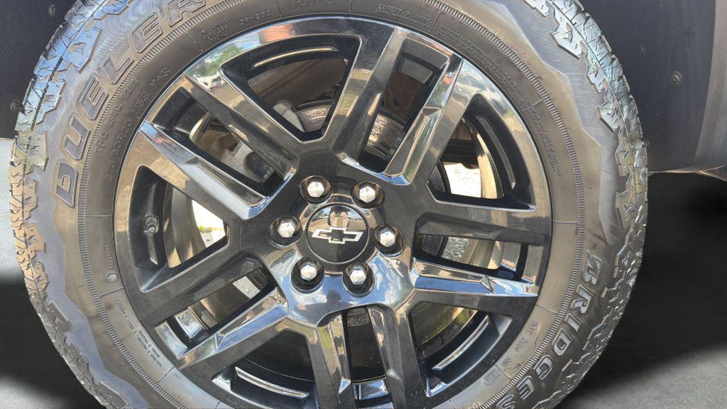 used 2024 Chevrolet Colorado car, priced at $36,982
