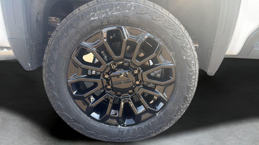 new 2026 GMC Sierra 2500 car, priced at $88,085