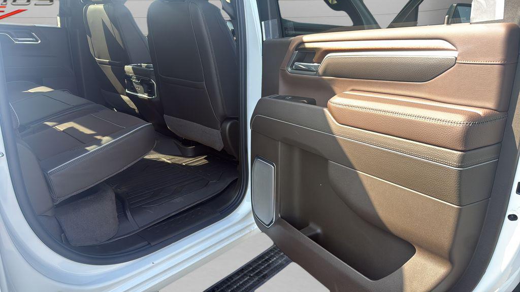 new 2026 GMC Sierra 2500 car, priced at $88,085