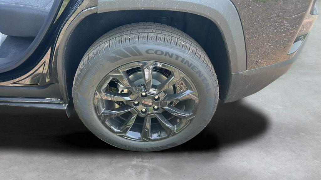 new 2026 GMC Terrain car, priced at $35,546
