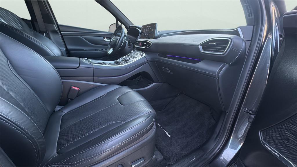 used 2023 Hyundai Santa Fe car, priced at $28,998
