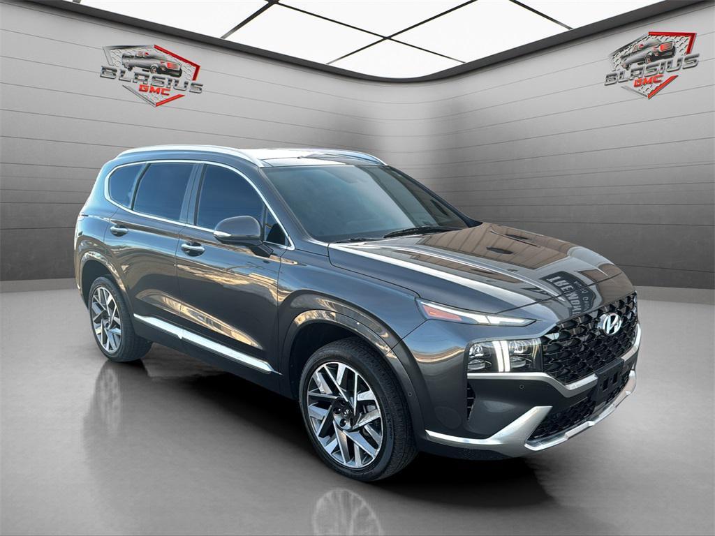 used 2023 Hyundai Santa Fe car, priced at $28,998