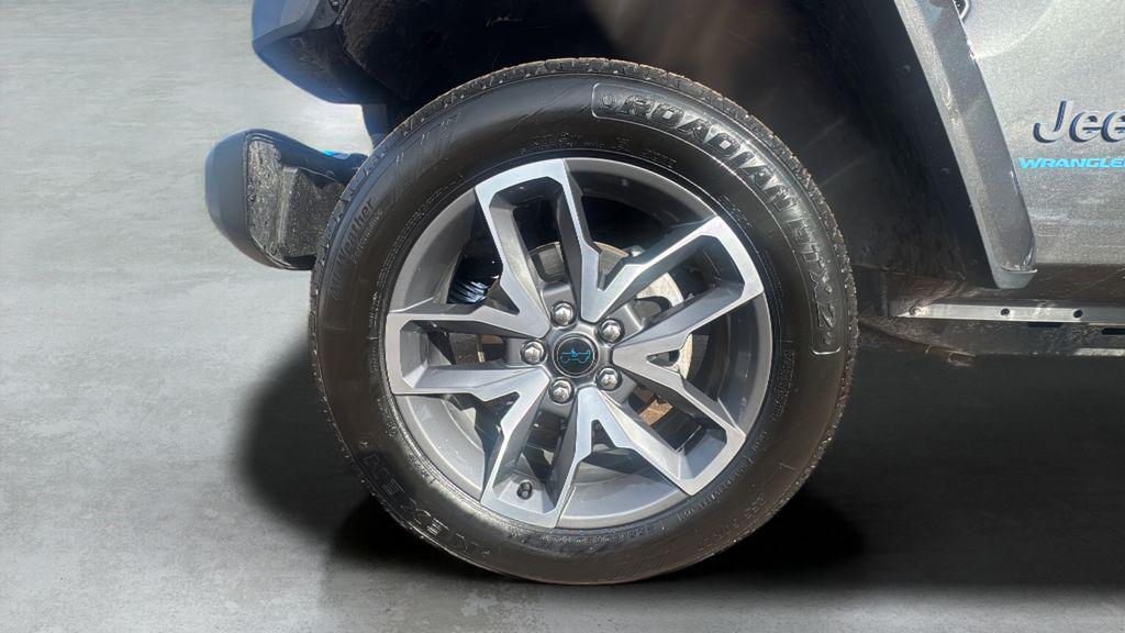 used 2024 Jeep Wrangler 4xe car, priced at $25,900