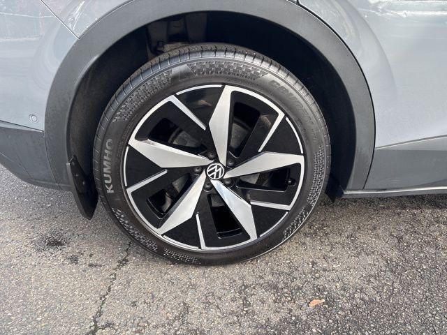 used 2023 Volkswagen ID.4 car, priced at $20,478
