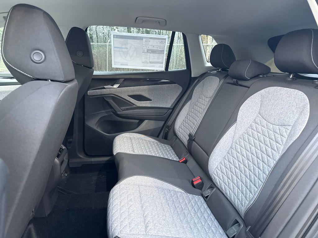 new 2026 Volkswagen Tiguan car, priced at $32,075