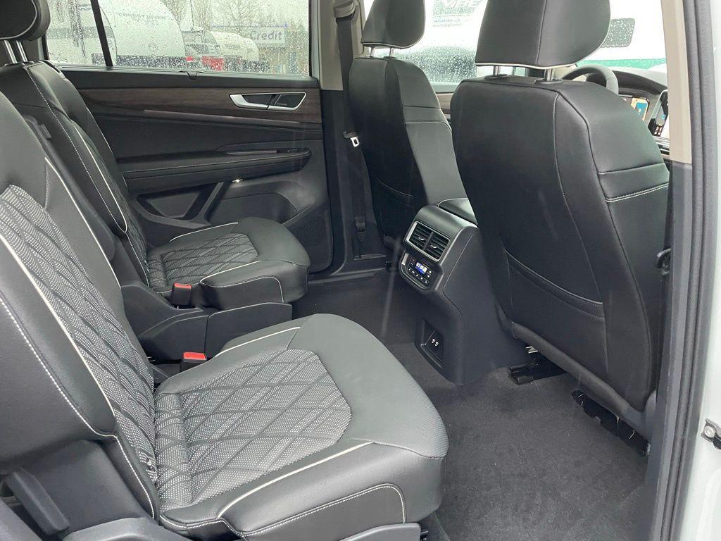 new 2026 Volkswagen Atlas car, priced at $53,320