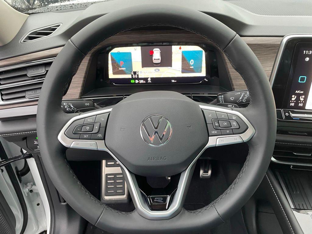 new 2026 Volkswagen Atlas car, priced at $53,320