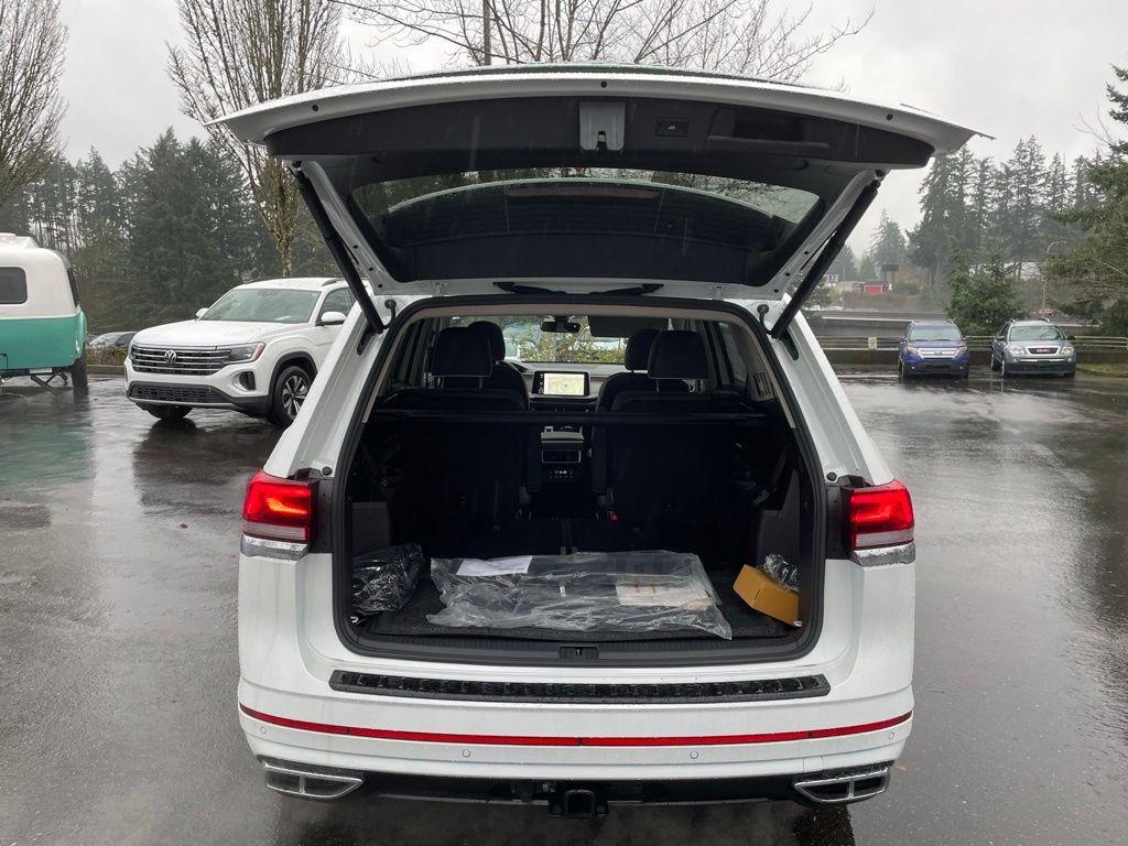 new 2026 Volkswagen Atlas car, priced at $53,320