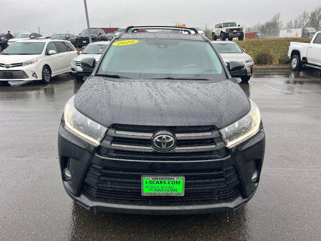 used 2019 Toyota Highlander car, priced at $29,667