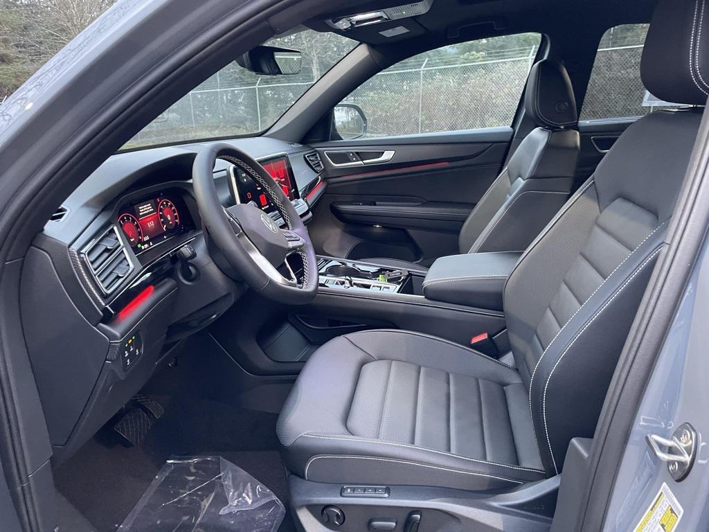 new 2026 Volkswagen Atlas Cross Sport car, priced at $46,613