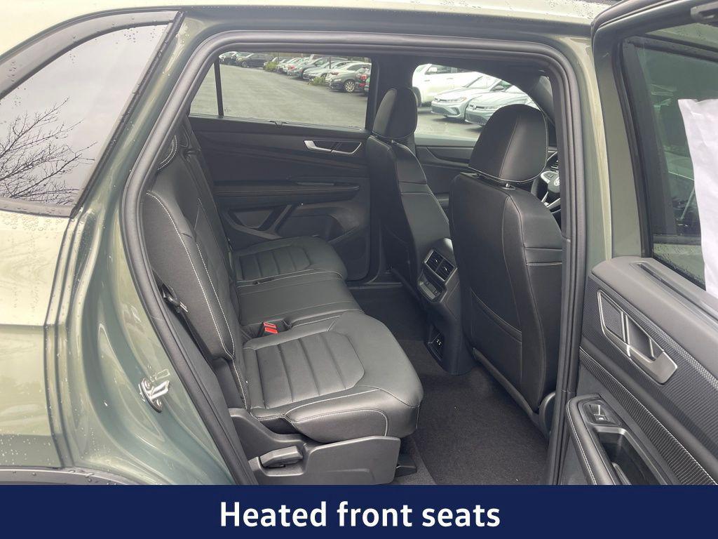 new 2026 Volkswagen Atlas Cross Sport car, priced at $48,535