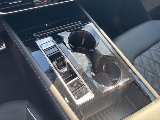 new 2026 Volkswagen Atlas car, priced at $53,320