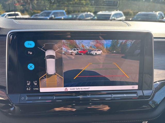 new 2026 Volkswagen Atlas car, priced at $53,320