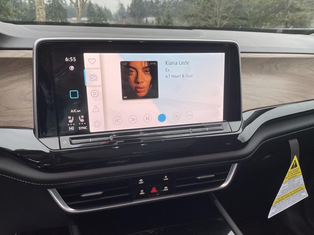 new 2026 Volkswagen Atlas car, priced at $44,570