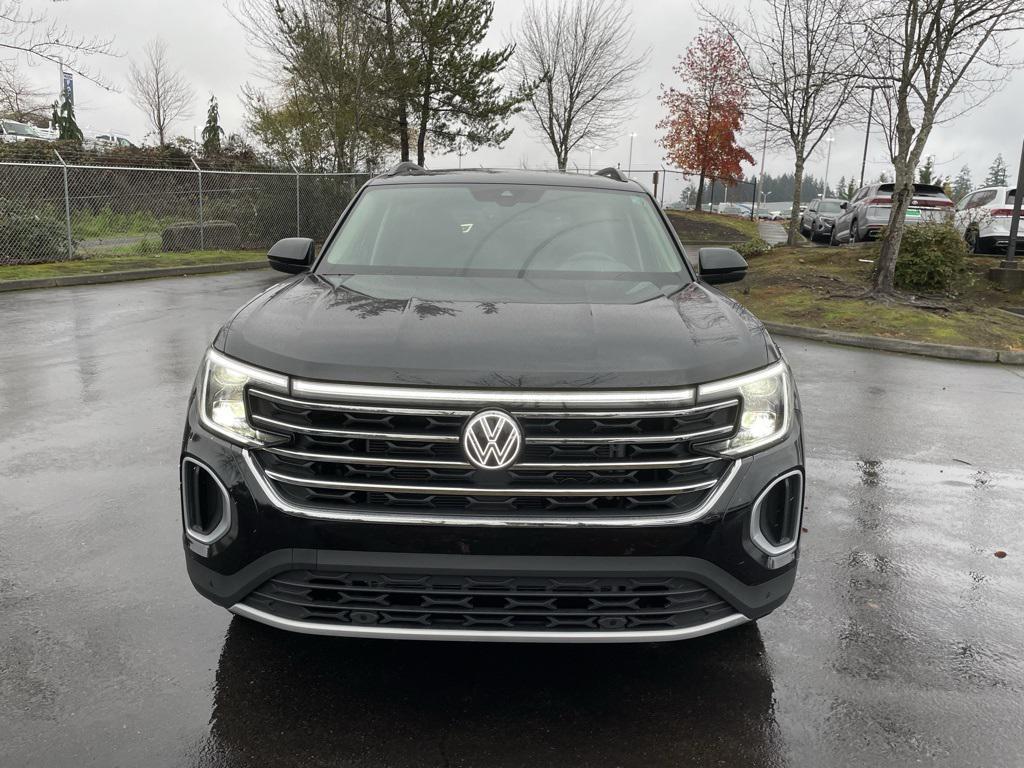 new 2026 Volkswagen Atlas car, priced at $44,570