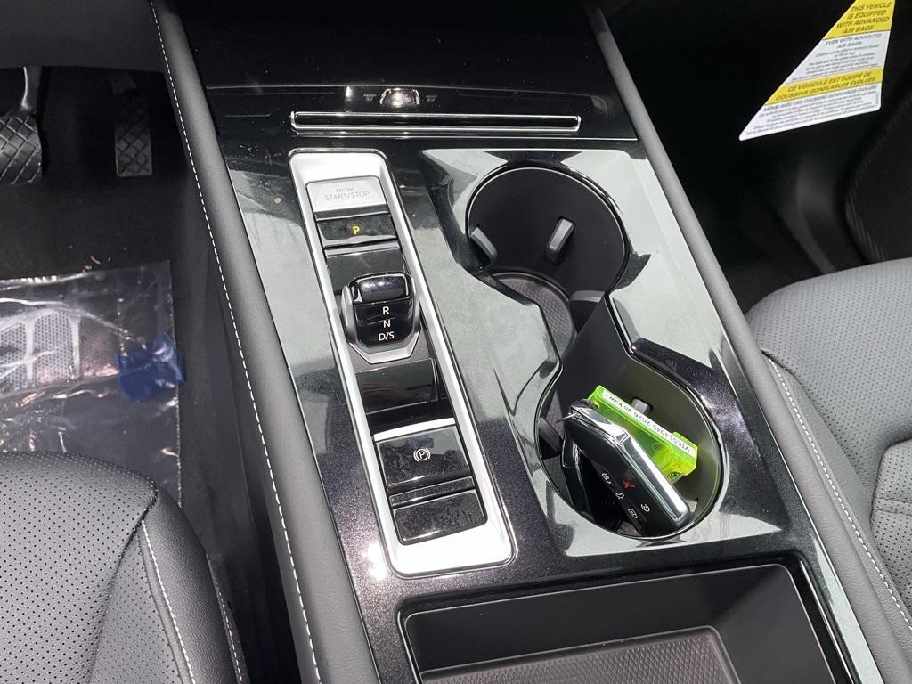 new 2026 Volkswagen Atlas car, priced at $44,570