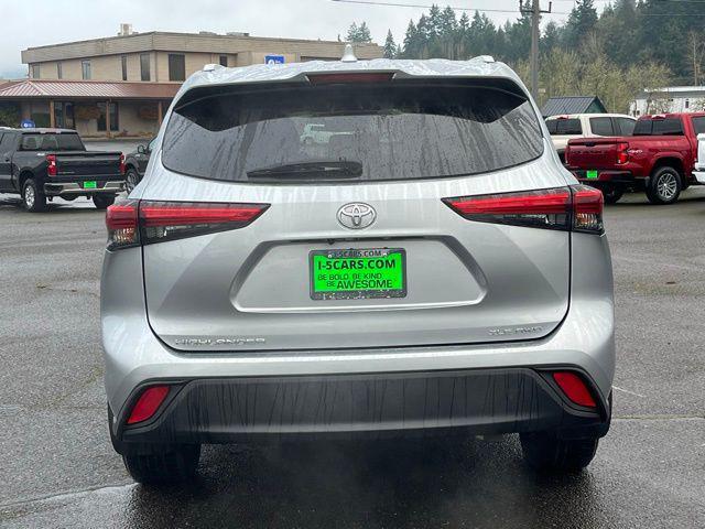 used 2022 Toyota Highlander car, priced at $30,872