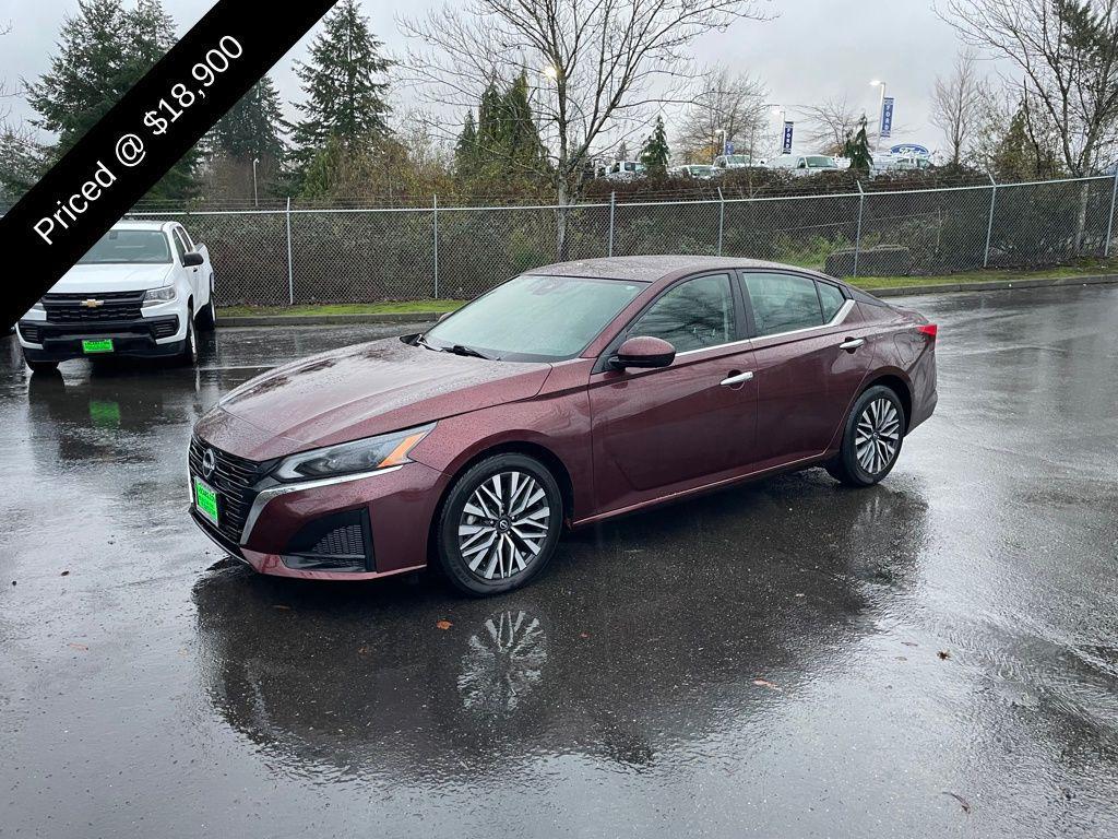 used 2023 Nissan Altima car, priced at $18,900