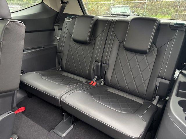 new 2026 Volkswagen Atlas car, priced at $52,409