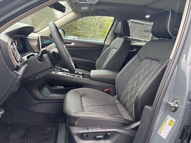 new 2026 Volkswagen Atlas car, priced at $52,409