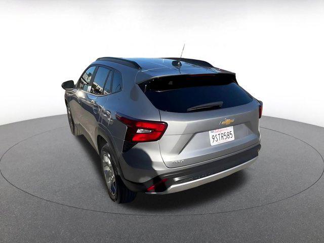 used 2025 Chevrolet Trax car, priced at $19,443