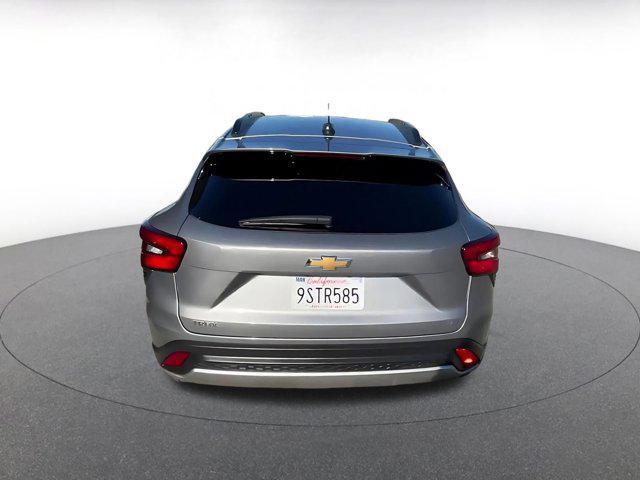 used 2025 Chevrolet Trax car, priced at $19,443