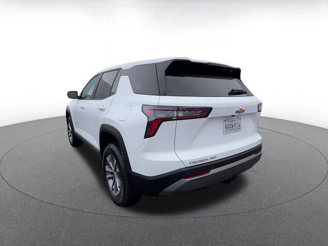 used 2025 Chevrolet Equinox car, priced at $25,461
