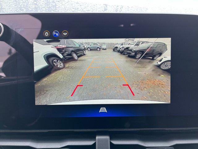 used 2025 Chevrolet Equinox car, priced at $25,461