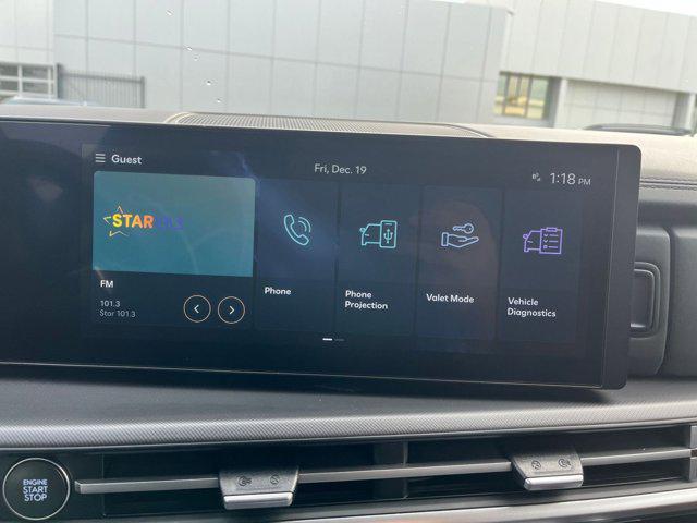 used 2025 Hyundai Santa Fe car, priced at $27,661