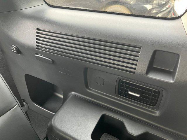 used 2025 Hyundai Santa Fe car, priced at $27,661