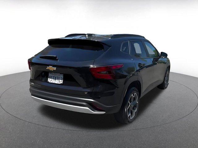 used 2025 Chevrolet Trax car, priced at $18,995
