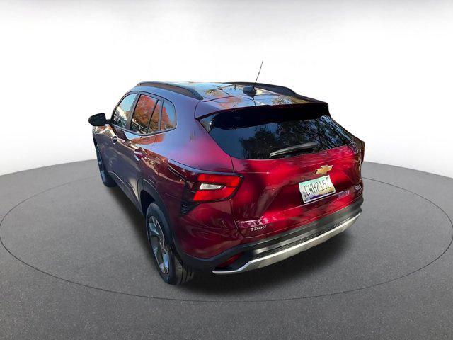 used 2025 Chevrolet Trax car, priced at $19,519
