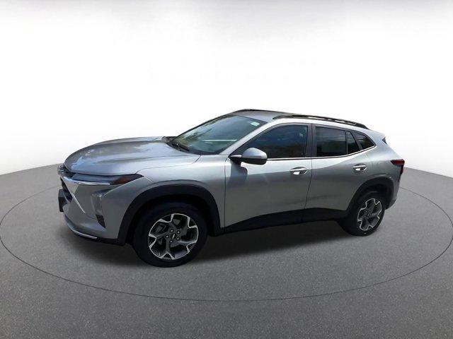 used 2025 Chevrolet Trax car, priced at $19,149