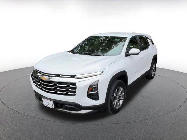 used 2025 Chevrolet Equinox car, priced at $21,694