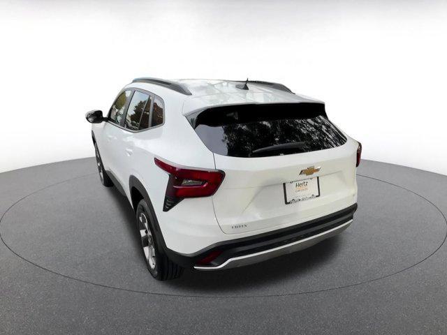 used 2025 Chevrolet Trax car, priced at $19,389